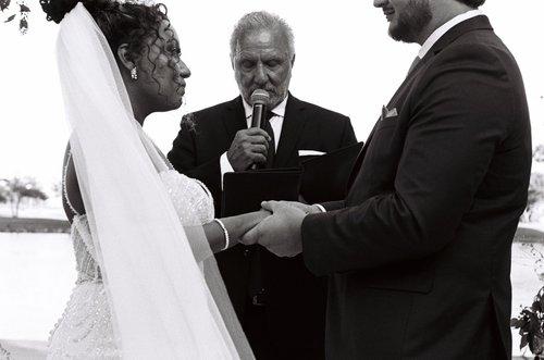 mobile - carousel-hero-element image-2