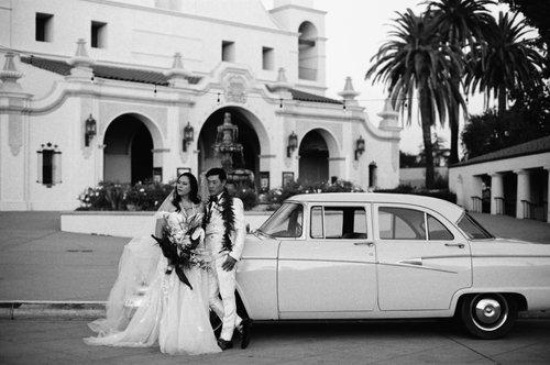 carousel-hero-element image-1